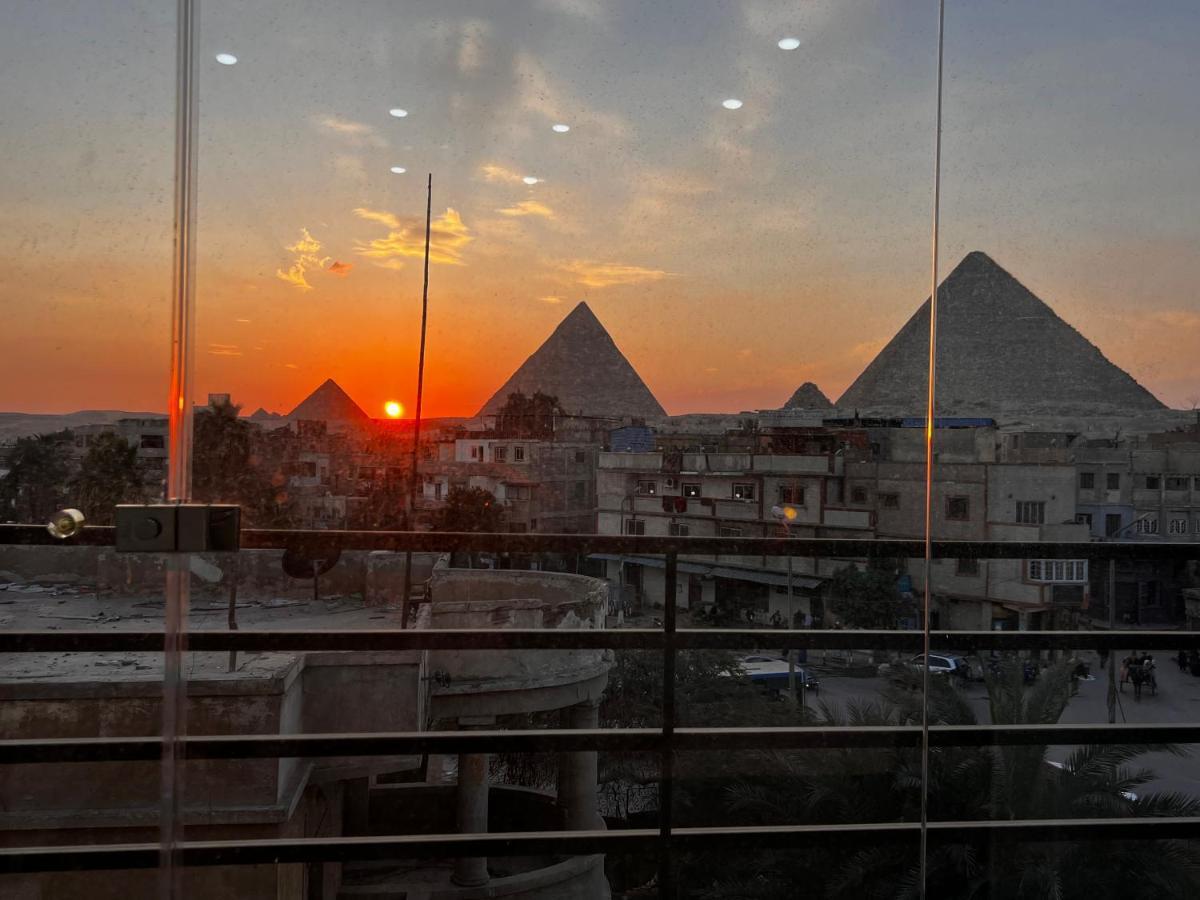 Imhotep Pyramids View Inn Kafret el-Gabal Eksteriør bilde